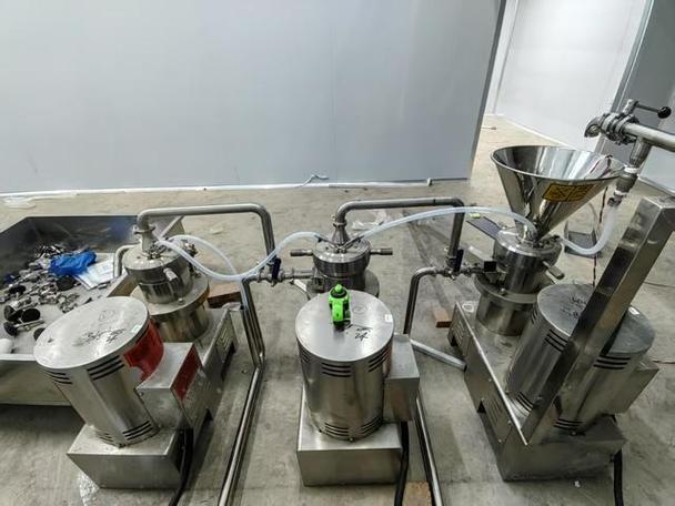 中意隆机械是一家专注于食品饮料生产线设备的研发生产和销售于一体的